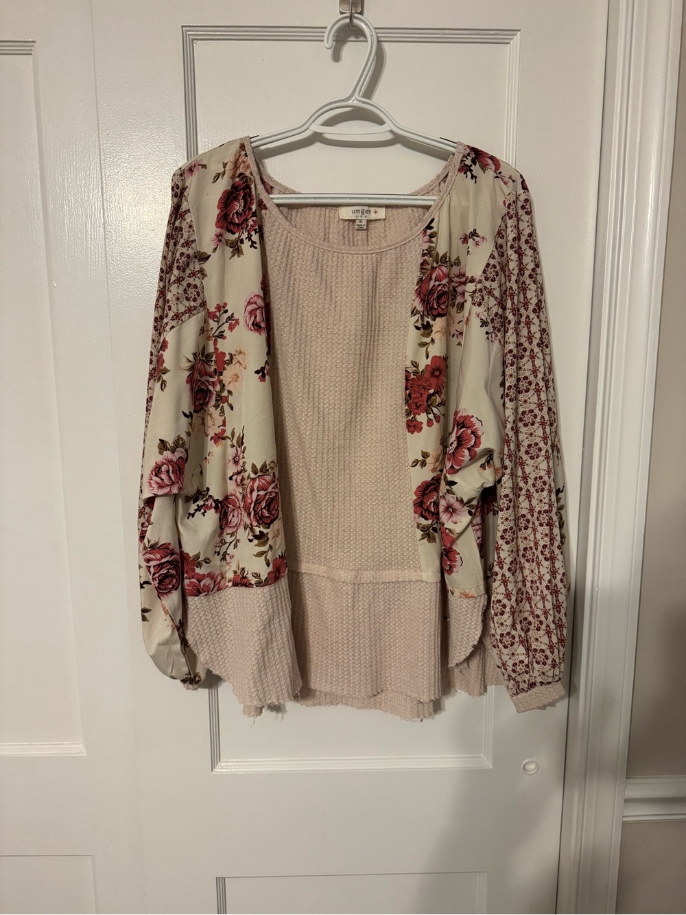 Umgee Cream and Light Pink Floral Open-Front Cardigan
